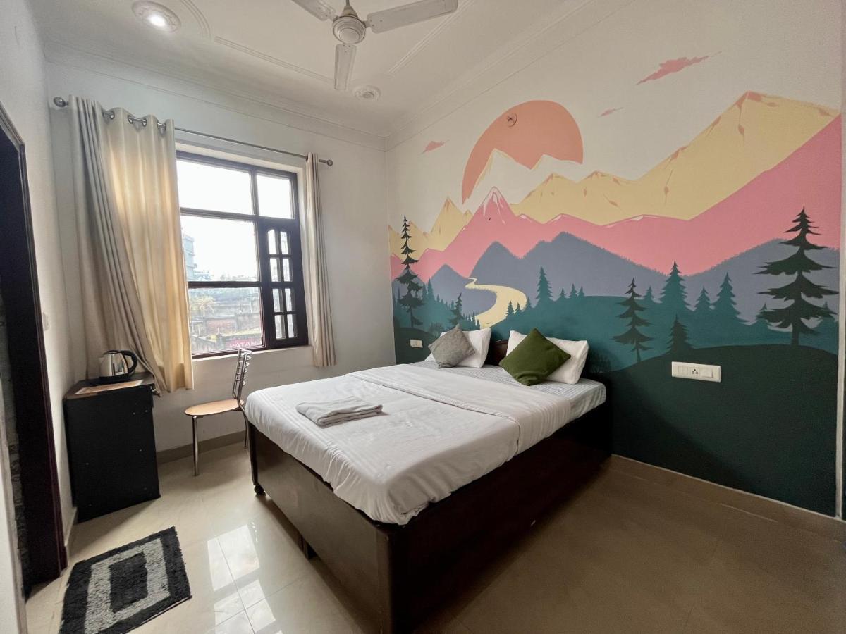 Joey'S Homestay Ришикеш Экстерьер фото